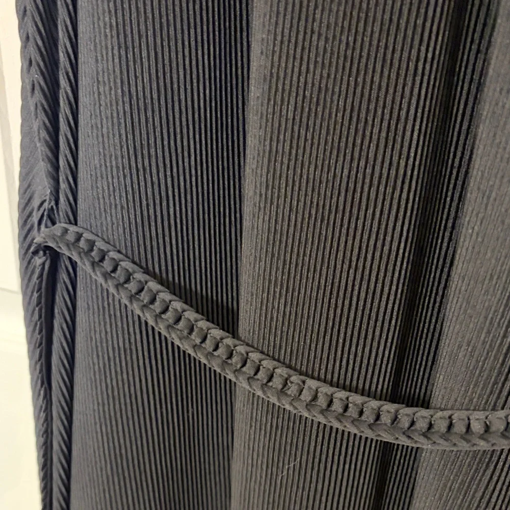 BODEN Halterneck Plisse Jersey Maxi Dress Black 12P - Picture 11 of 13